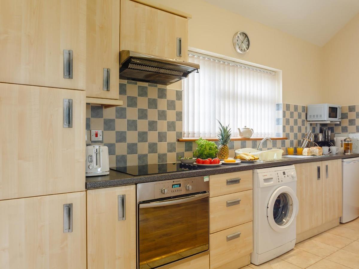 2 Black Horse Cottages Pentraeth Buitenkant foto